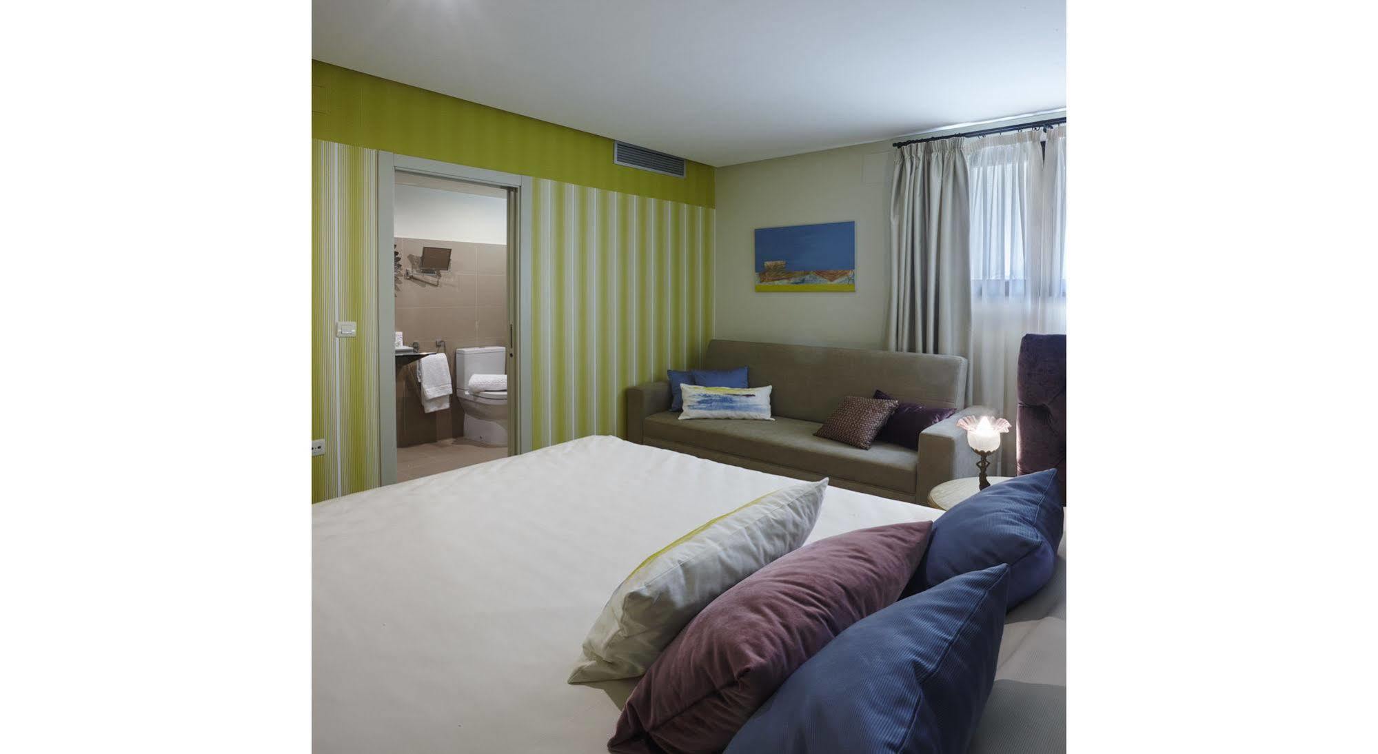 Hotel Galeria Essentia Aracena Esterno foto